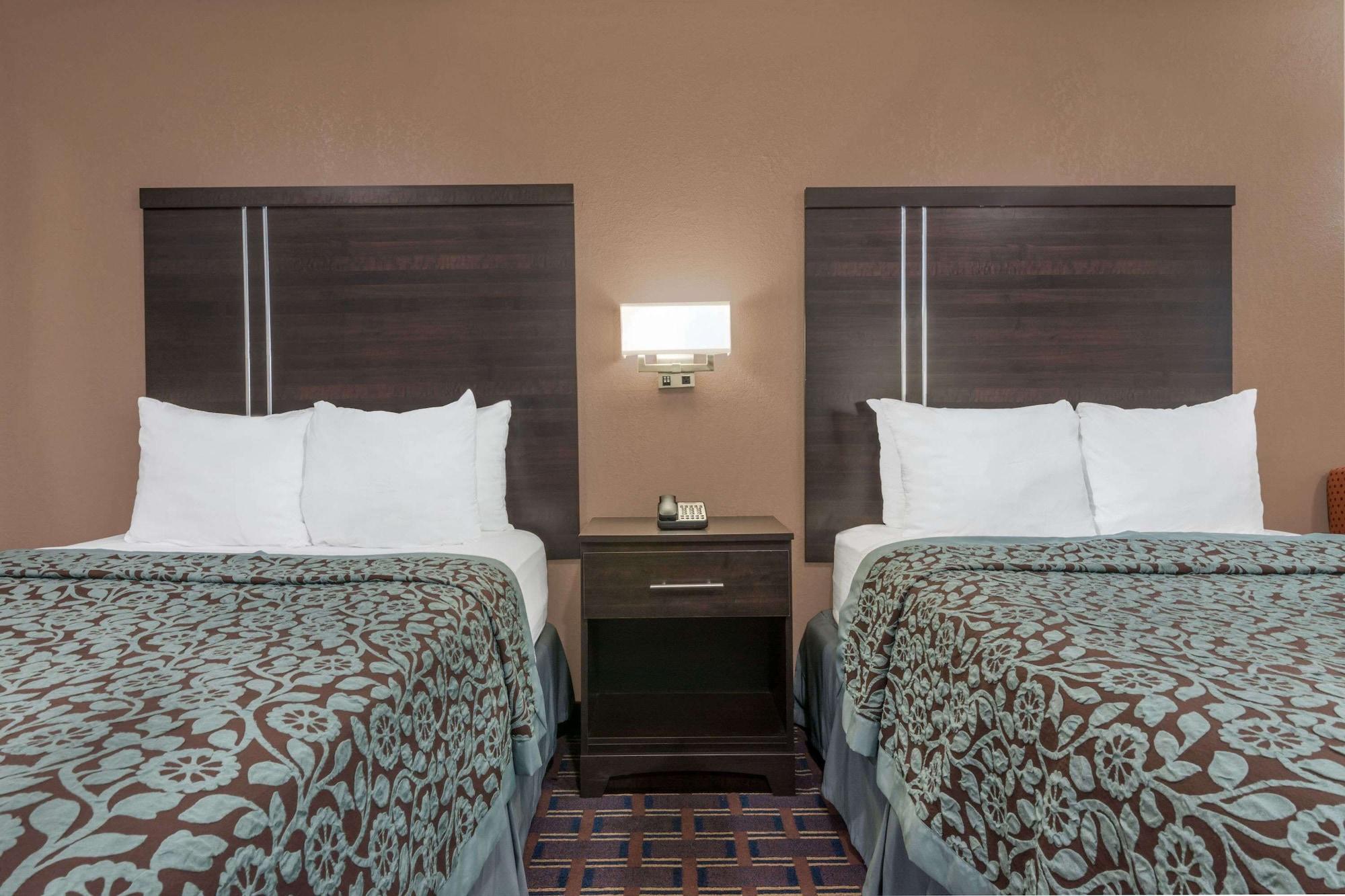 Days Inn By Wyndham Maumee/Toledo Eksteriør billede