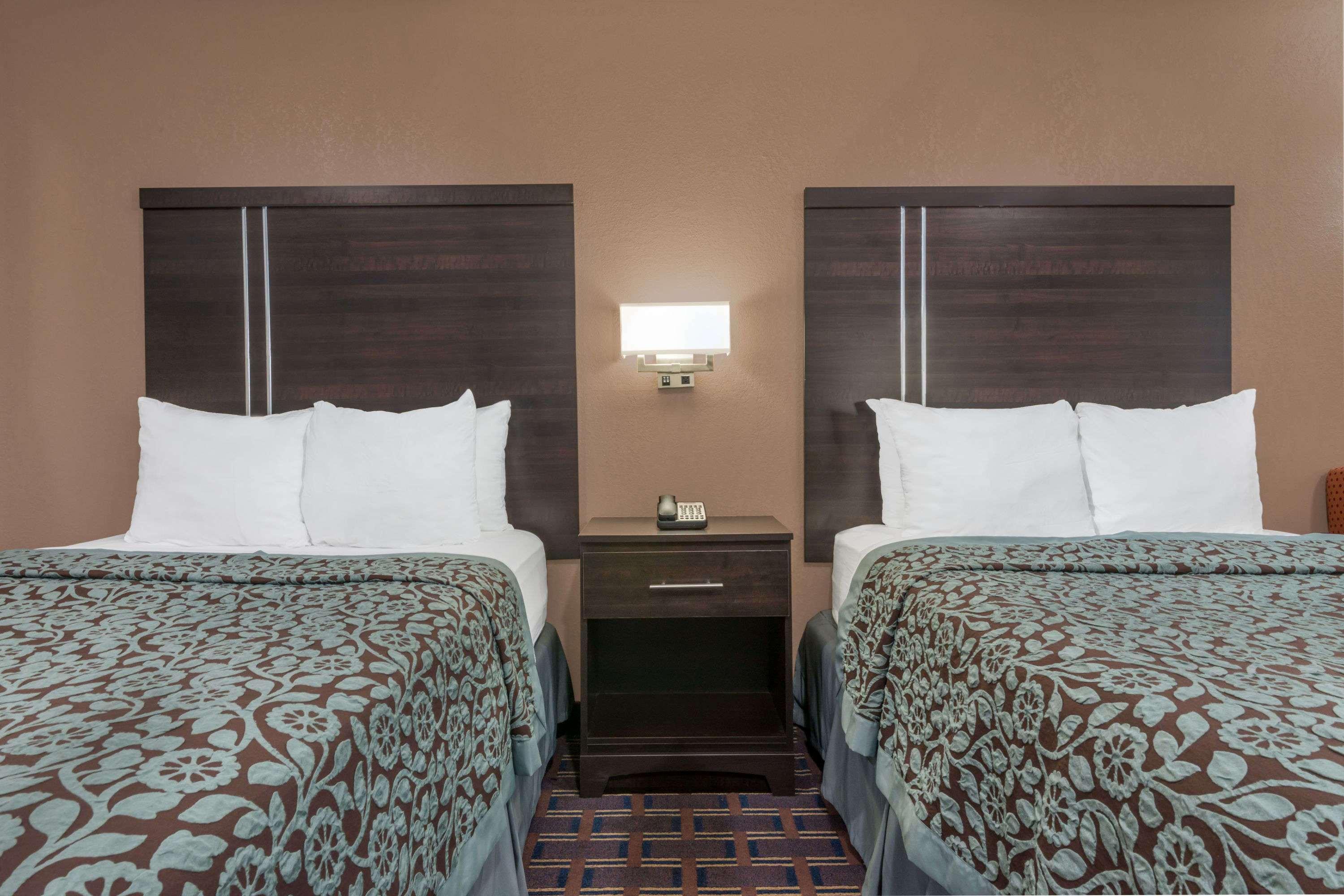 Days Inn By Wyndham Maumee/Toledo Eksteriør billede