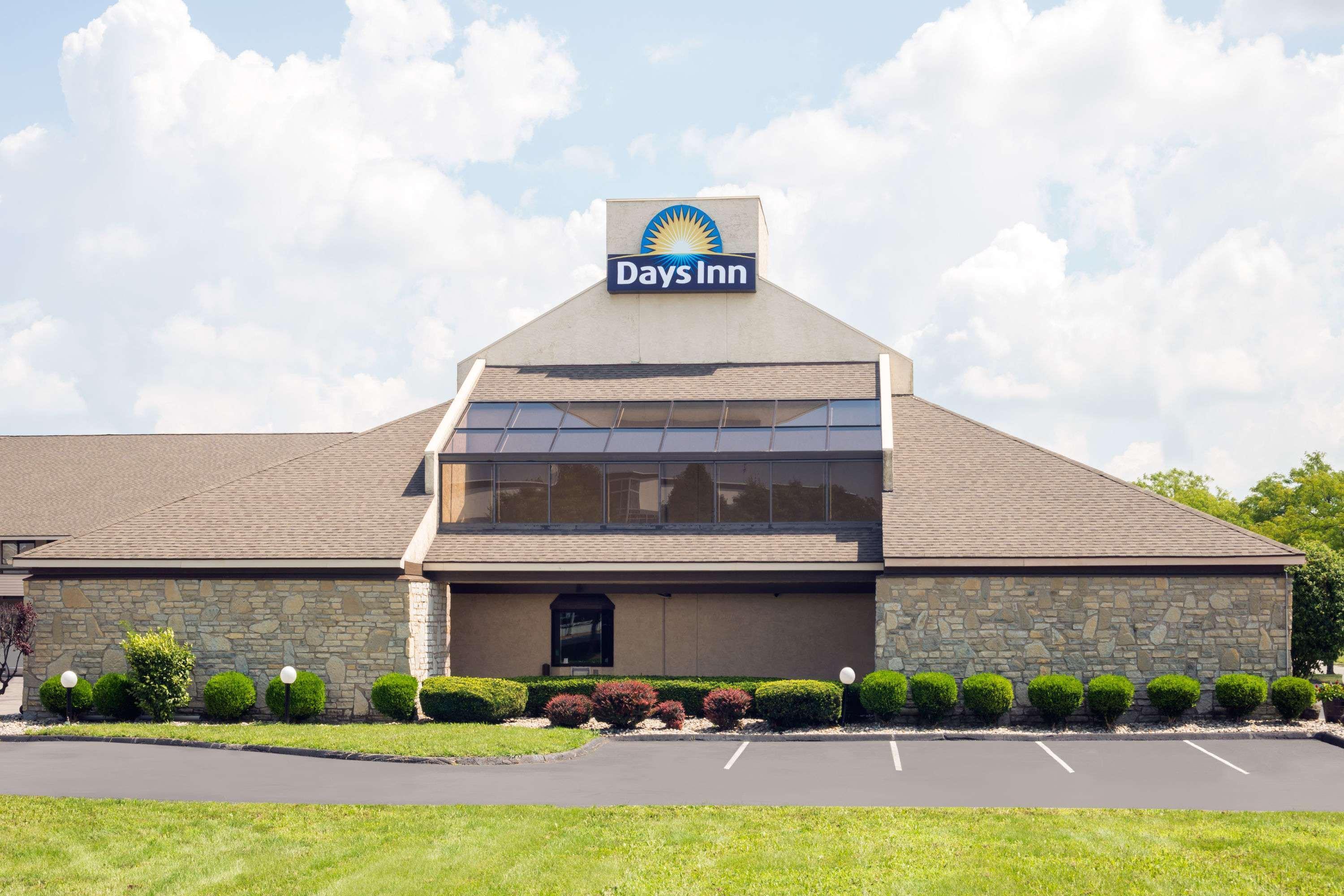 Days Inn By Wyndham Maumee/Toledo Eksteriør billede