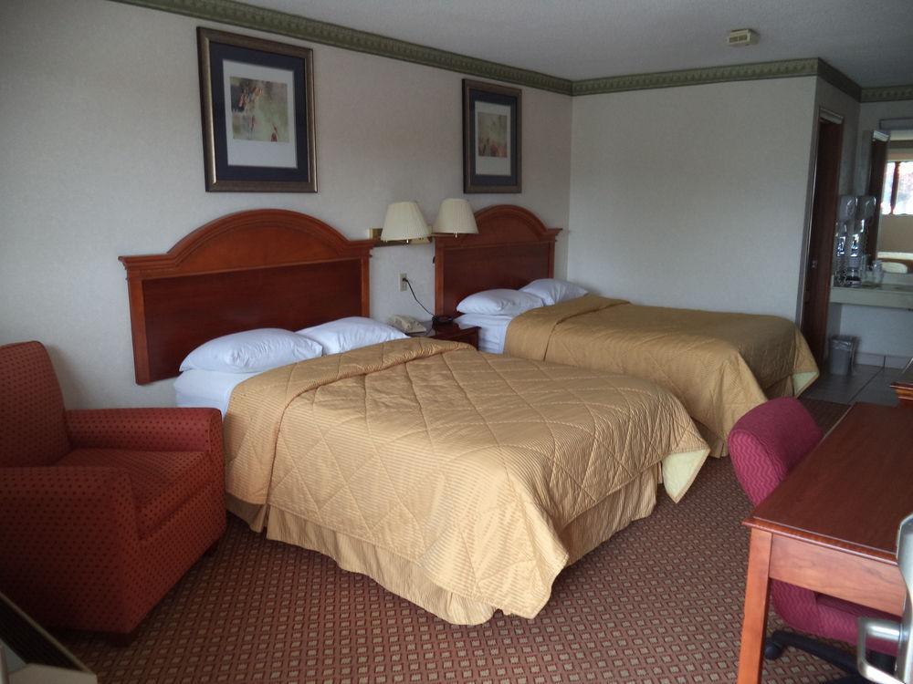 Days Inn By Wyndham Maumee/Toledo Eksteriør billede